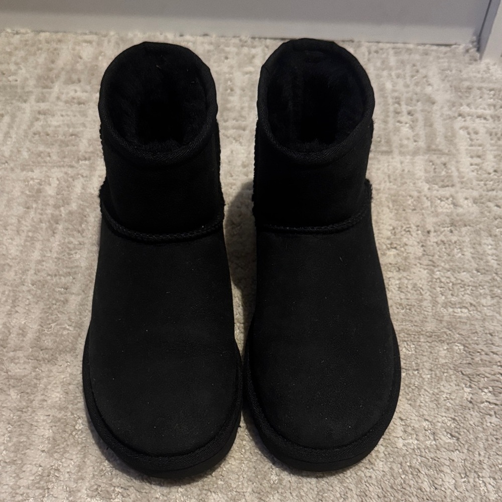 UGG Classic Mini Black Boots